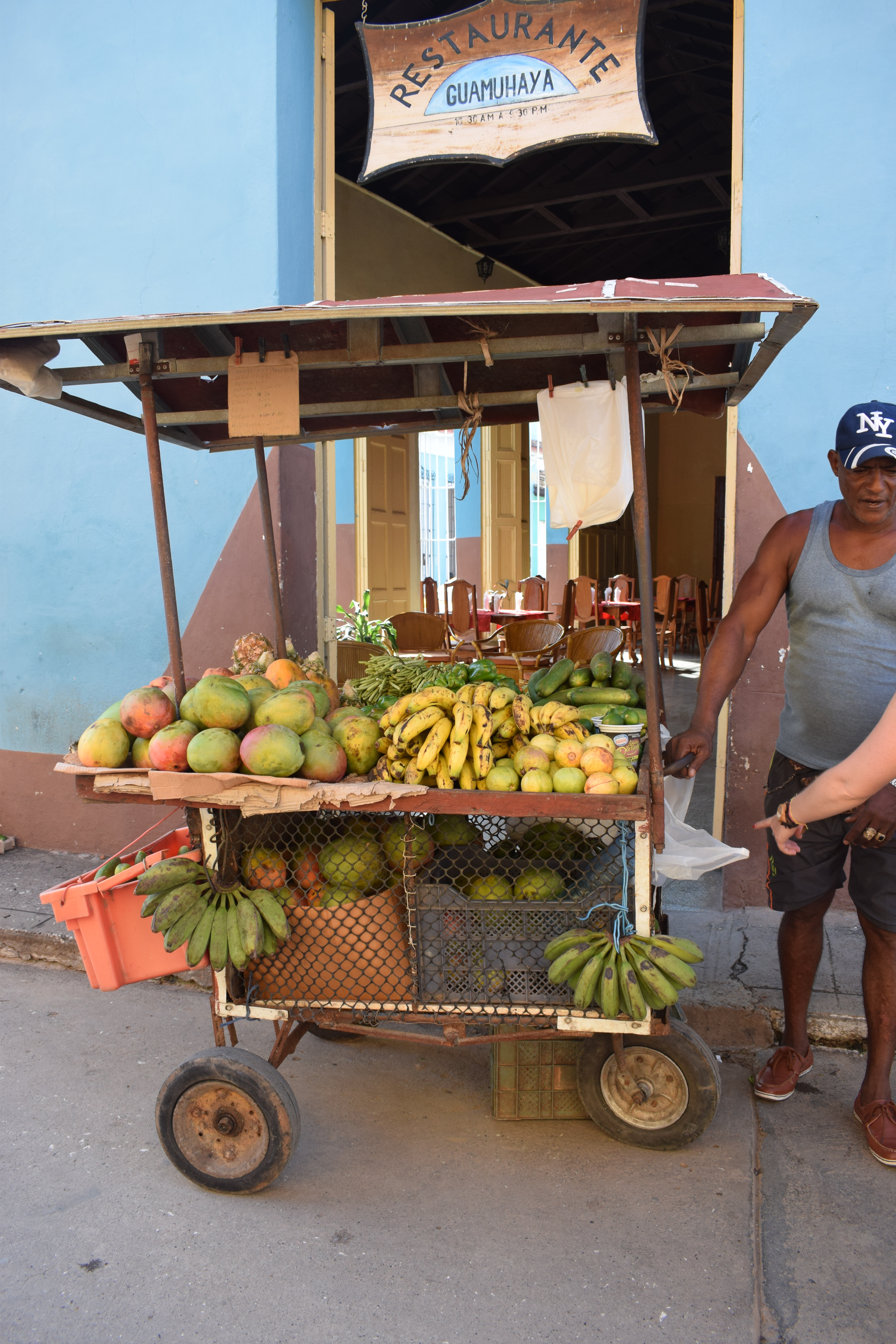 Fruta en las calles de Trinidad